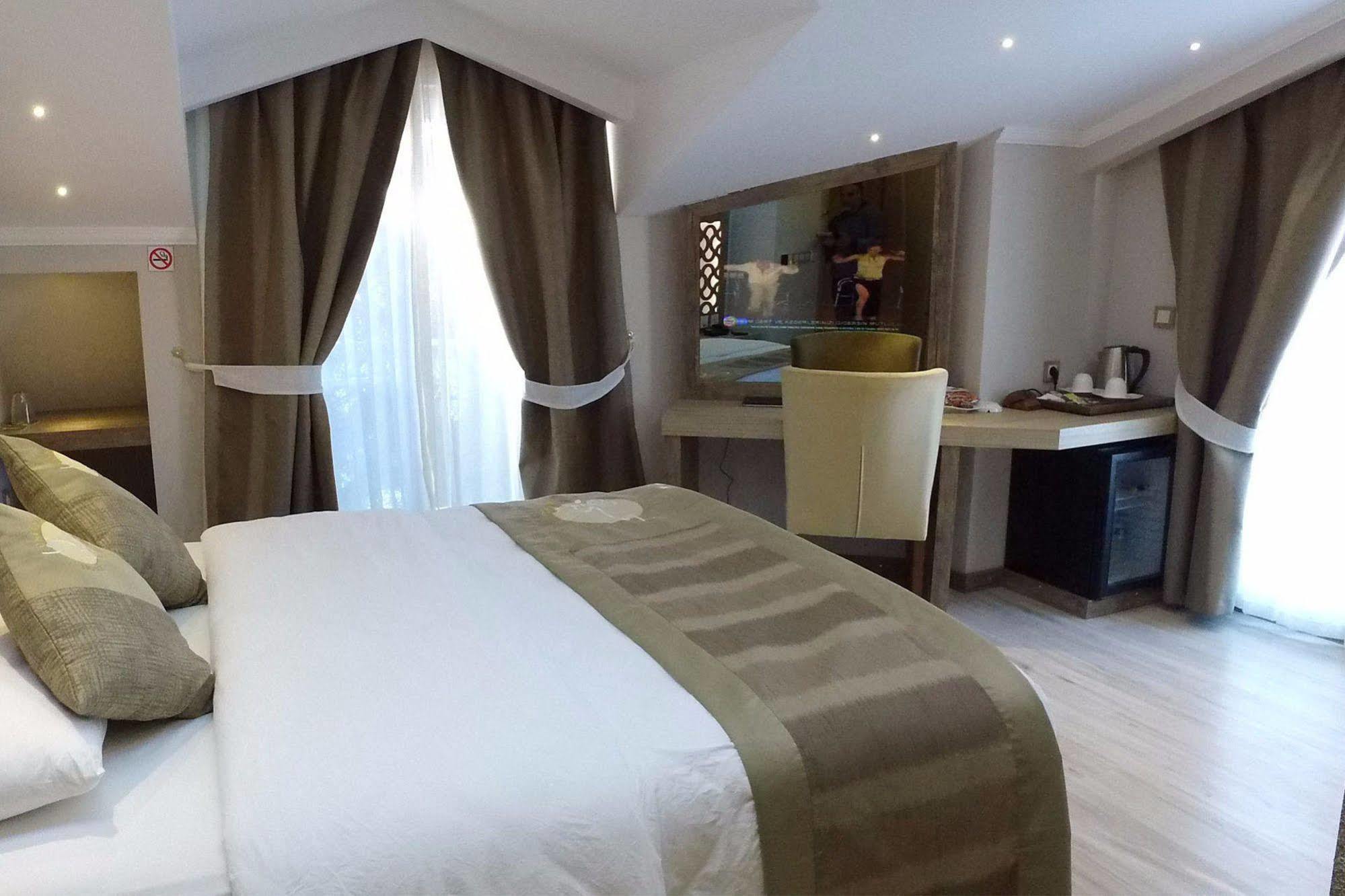 Unluselek Hotel Αναμούρ Εξωτερικό φωτογραφία